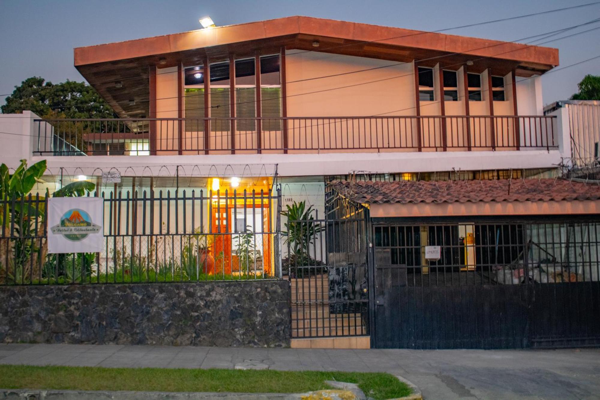 Volcano Hostal Y Restaurante San Salvador Luaran gambar